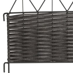 Beeteinfassung aus Rattan mit Zacken Beeteinfassung aus Rattan mit Zacken